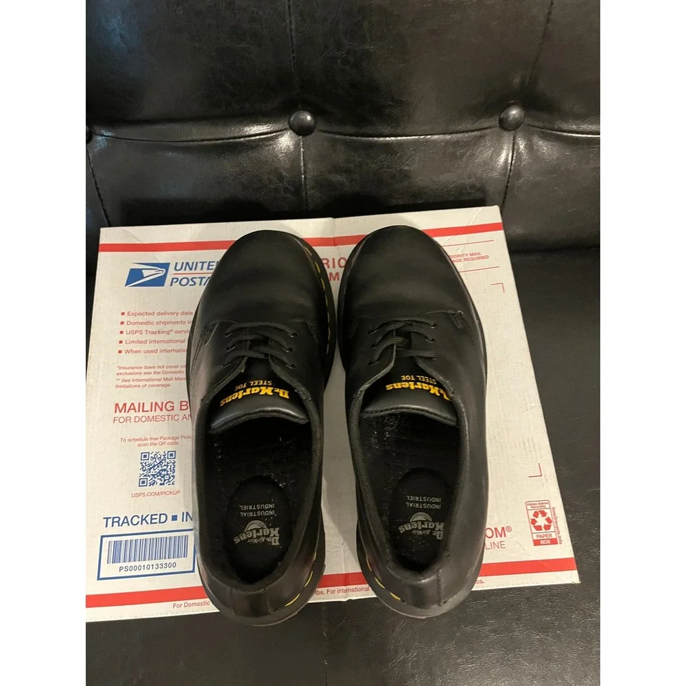 Dr.‎ Martens Industrial Steel Toe Safety